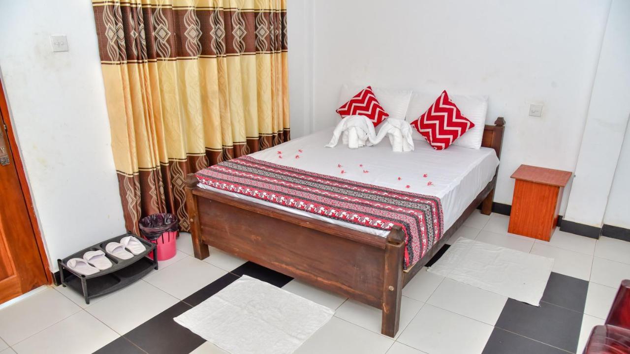 The King'S Garden Resort 담불라 외부 사진
