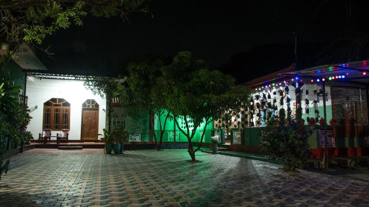 The King'S Garden Resort 담불라 외부 사진